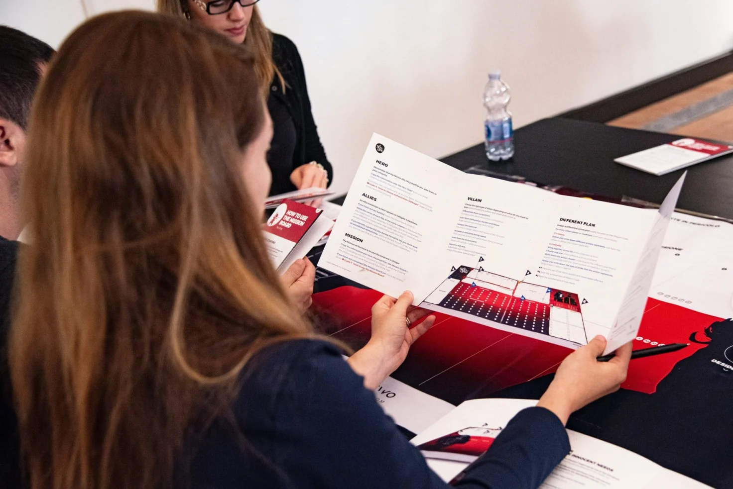 Understanding Brochure Design Costs: How Much to Design a Brochure in 2025? 4 freelance designer rates